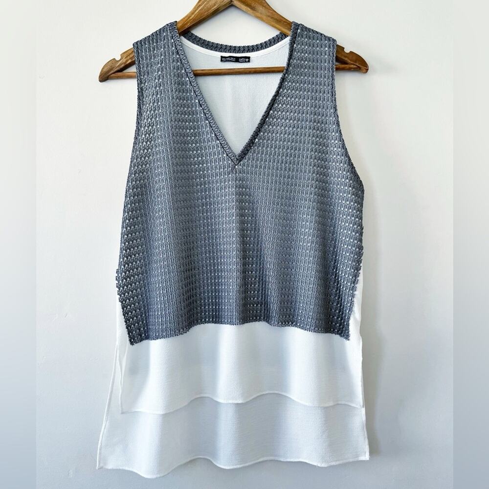 Zara Gray & White Sleeveless Tank Top Size Large EUC